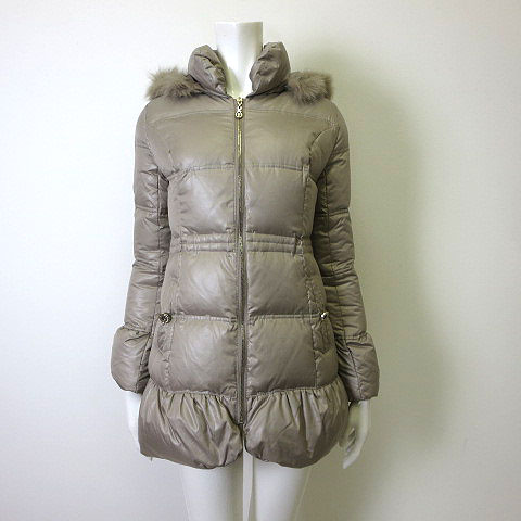 セシルマクビー Cecil Mcbee ダウン ダウンジャケット フォックス ファー 毛皮 フード ジップアップ 長袖 M 38 ベージュ レディース 068 ベクトルパーク