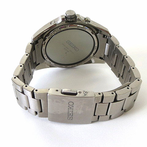 専用500 SEIKO メンズ時計　チタニウム　電波時計　ホワイト文字盤　チタン 500 SEIKO 時計 メンズ チタニウム 電波時計 ホワイト文字盤 チタン