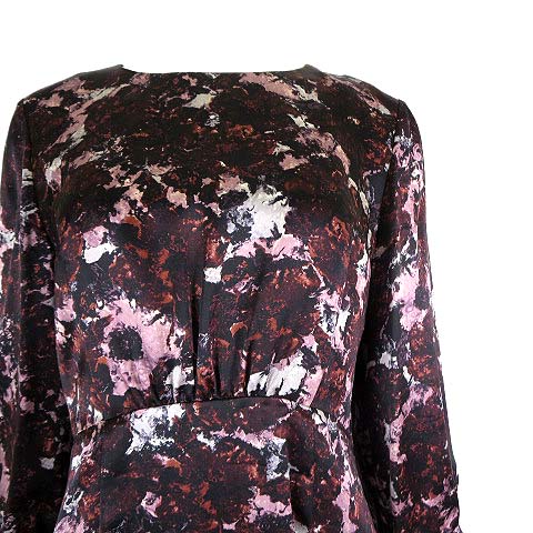 未使用品 ダックス DAKS ワンピース フレア 絹 シルク ロゴ 総柄 7分袖 