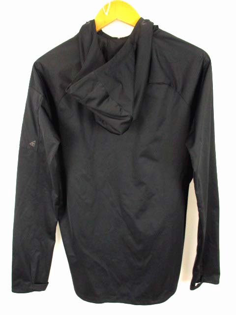 NIKE SHIELD ナイキ　フランクフルト　長袖　M ナイキ　ドリルトップ NIKE SHIELD ナイキ フランクフルト 長袖 M ナイキ ドリルトップ