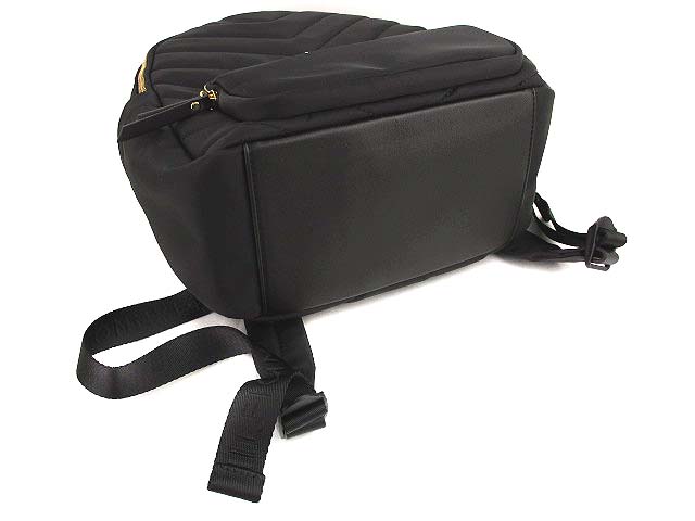 TOMMY HILFIGER トミーヒルフィガー 黒 バックパック キルティング