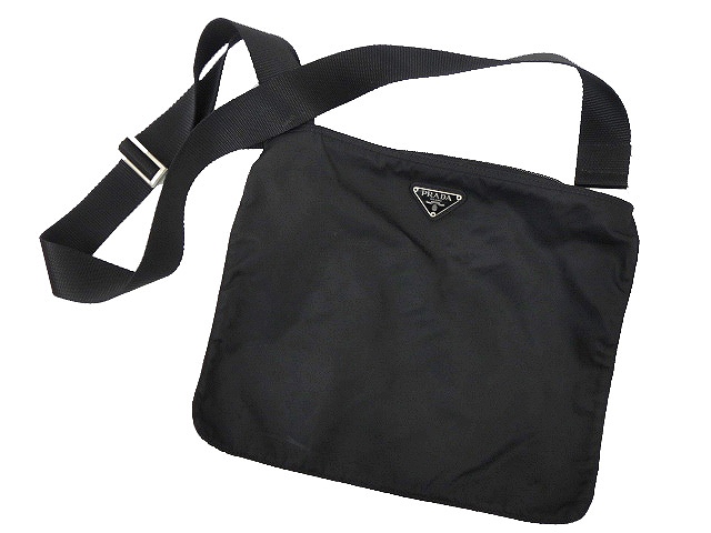 プラダ PRADA ショルダーバッグ ナイロン マチなし ファスナー B5 無地  