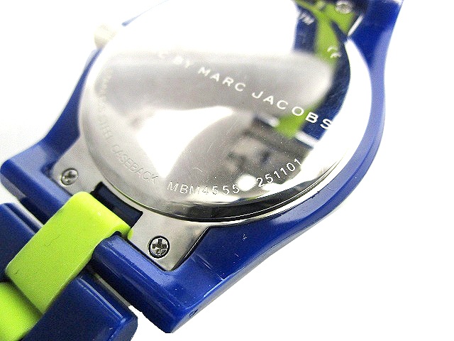 May⭐︎マークバイマークジェイコブス　サングラス♪ステハリ腕時計♪ MARC BY MARC JACOBS 稼働品 MBM8594 腕時計 クォーツ 3針