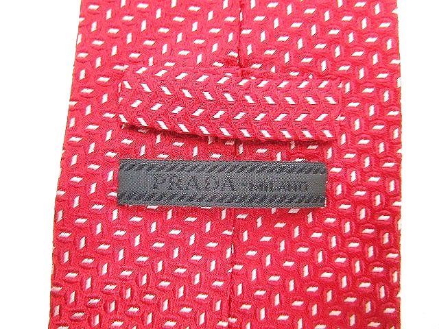 【値下げしました】プラダ PRADA ダークレッド 総柄 ネクタイ 中古・古着通販】PRADA (プラダ) シルクネクタイ サイズ:150｜ブランド