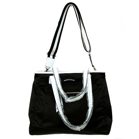 未使用品 サマンサタバサ Samantha Thavasa ポーチ付き ナイロン