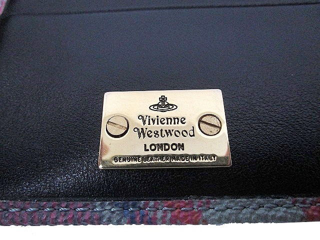 ヴィヴィアンウエストウッド Vivienne Westwood London 二つ折り