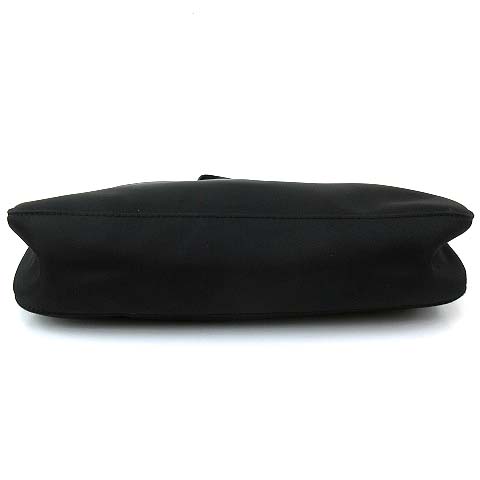 美品　希少デザイン　ロンシャン　ワンショルダーバッグ　ナイロン　黒　ブラック Longchamp ロンシャン ワンショルダー ショルダーバッグ