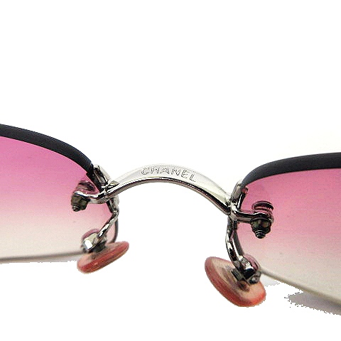 CHANELサングラス・シルバー／4002型・メタル シャネル CHANEL サングラス 4002 スクエア ノンリム 縁なし