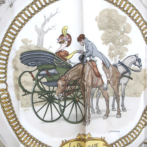 エルメス ロンシャンへの散歩 カレ90 グリーン 馬車 馬柄 エルメス カレ90 スカーフ 「ロンシャンへの散歩」 大判 レディース