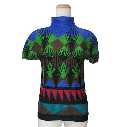 ミーイッセイミヤケ me ISSEY MIYAKE 美品 カットソー プリーツ プル 