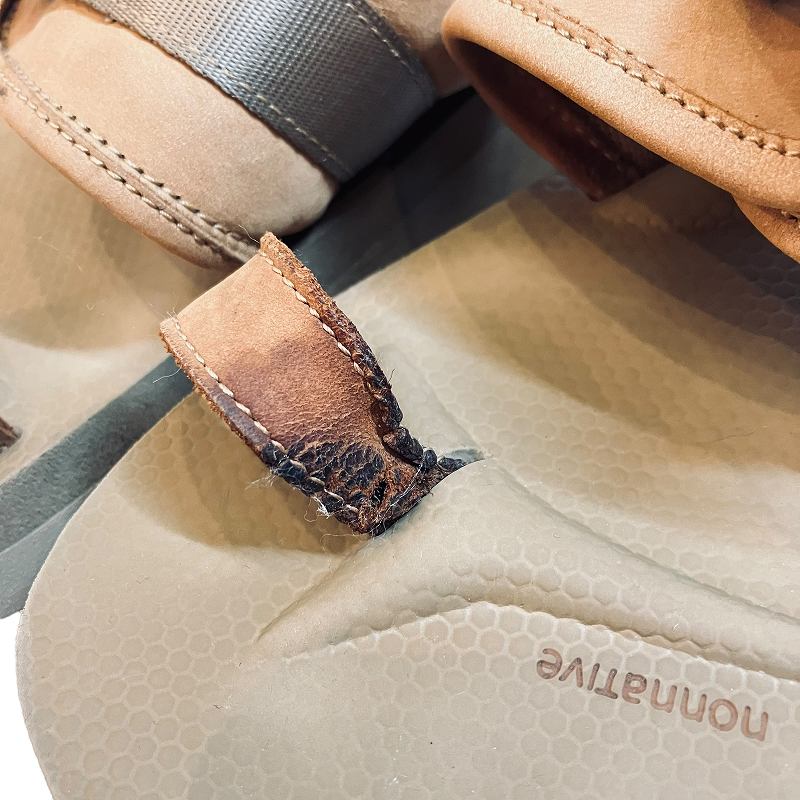ノンネイティブ nonnative xスイコック コラボ トング サンダル