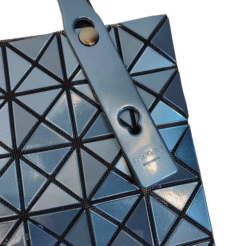 バオバオ イッセイミヤケ BAOBAO ISSEY MIYAKE ルーセント ミニ トート 