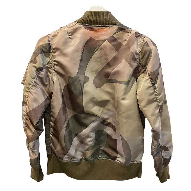 サカイ sacai 美品 x KAWS カウズ MA-1 ボンバージャケット 21-00071K 