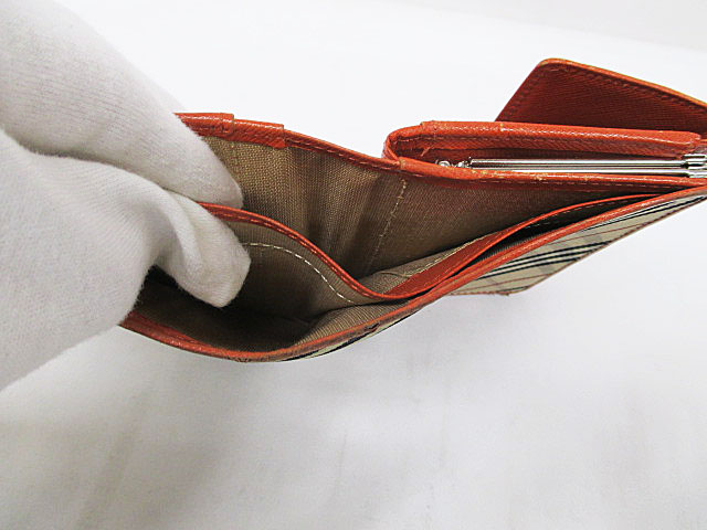 美品✨バーバリー　がま口　二つ折り財布　ノバチェック　PVC　ベージュ　茶 楽天市場】【財布】BURBERRY バーバリー ノバチェック柄 2つ折