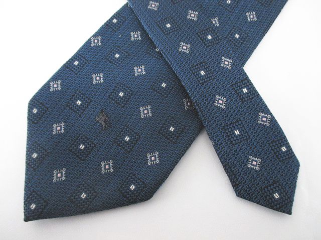 【美品】バーバリーロンドン ネクタイ 水色 ノバチェック 高級【イタリア製】 ⭐︎BURBERRY LONDON バーバリー ロンドン ネクタイ シルク 水色系 美