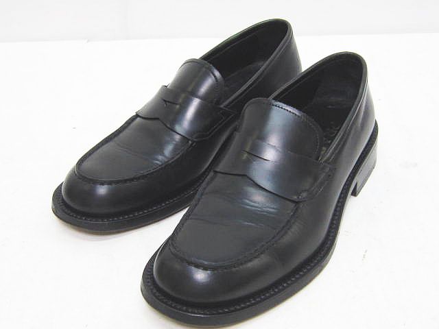 PRADA 黒 からめ レザー ローファー イタリア製