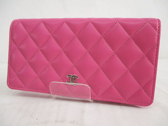 CHANEL キルティング ウォレット（ピンク）