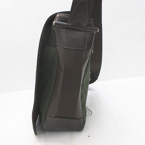 ルイヴィトン LOUIS VUITTON M30146 タイガ ヴィクトール