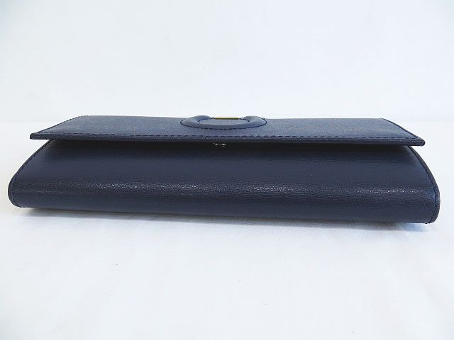 未使用Salvatore Ferragamo ガンチーニ レザー長財布 ネイビー 【公式
