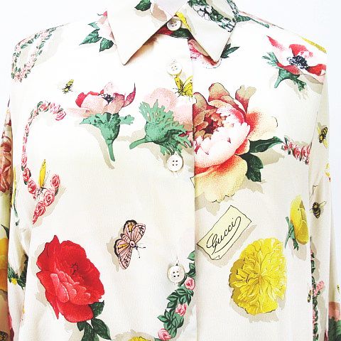 グッチ GUCCI 花柄 蝶 絹シルク 長袖 シャツ ブラウス ベージュ系 ロゴ 