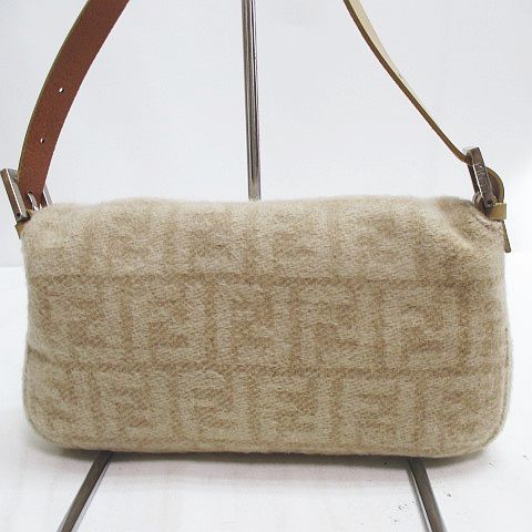 フェンディ FENDI ズッカ柄 マンマバケット ウール ワンショルダー 