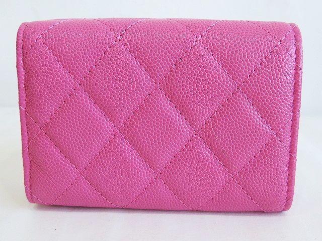 シャネル CHANEL マトラッセ キャビアスキン 財布 三つ折り ピンク系  