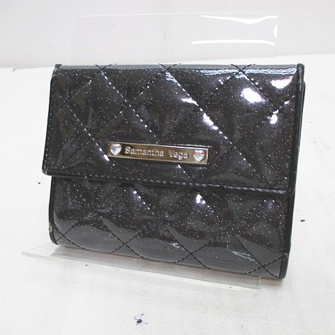 サマンサベガ Samantha Vega 2つ折り 財布 ラメ 光沢 キルティング 