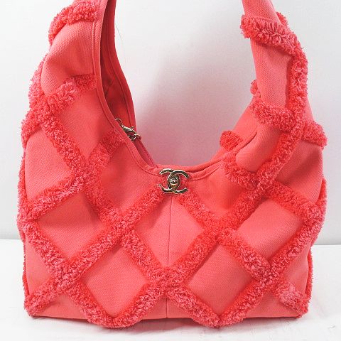 シャネル CHANEL ラージホーボー クルーズ バッグ キルティング ココ 