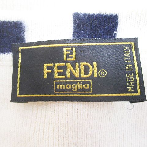 FENDI アイボリー Vネックカーディガン FENDI アイボリー Vネックカーディガン