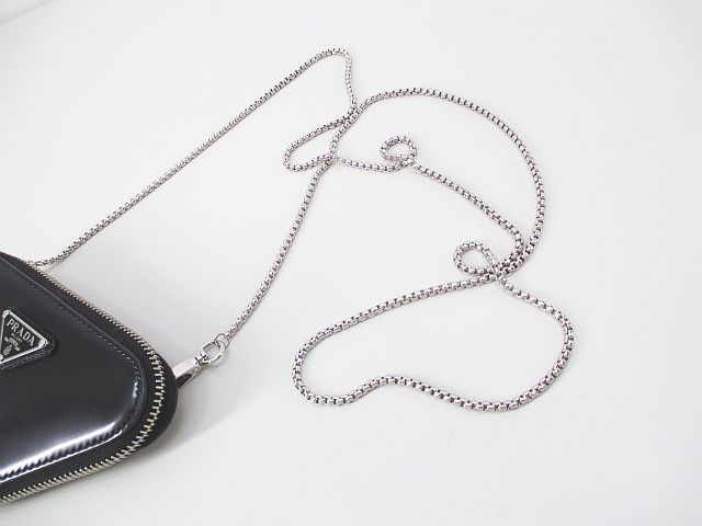プラダ PRADA ブラッシュシュド レザーミニポーチ ポシェット
