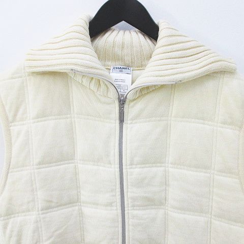 【美品】ビンテージCHANELシャネル　ココマークニットベスト　M相当 1906164746.jpg?1683792688