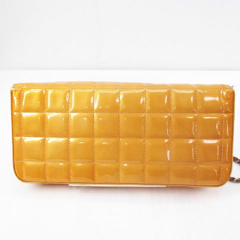 CHANEL シャネル【美品】チョコバーマトラッセ　チェーンショルダーバッグ CHANEL シャネル【美品】チョコバーマトラッセチェーンショルダーバッグ