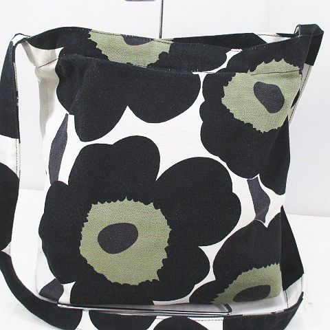 marimekko フラワープリント ショルダーバッグ マリメッコ marimekko ショルダーバッグ フラワープリント