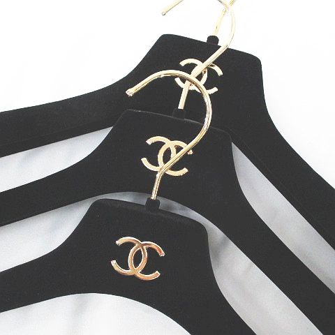 シャネル CHANEL ハンガー 5本セット 黒系 ブラック ベロア CCマーク  