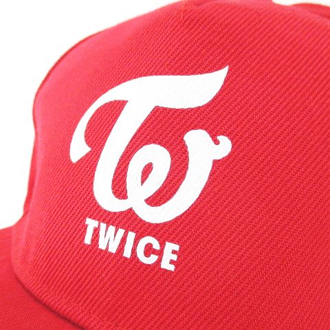 TWICE トゥワイス ベースボールキャップ スナップバック シール付き TWICE トゥワイス ベースボールキャップ スナップバック シール