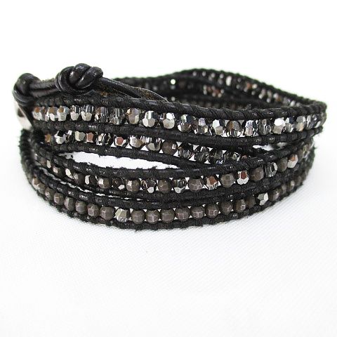 8月31日までの出品となります❗️45R【アンリークイール】本革ブレスレット 8月31日までの出品となります❗️45R【アンリークイール】本革