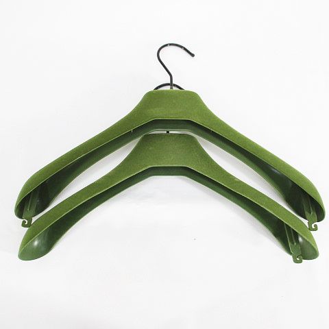 グッチ GUCCI ハンガー 2本セット ベロア調 グリーン 緑 ロゴ文字 小物