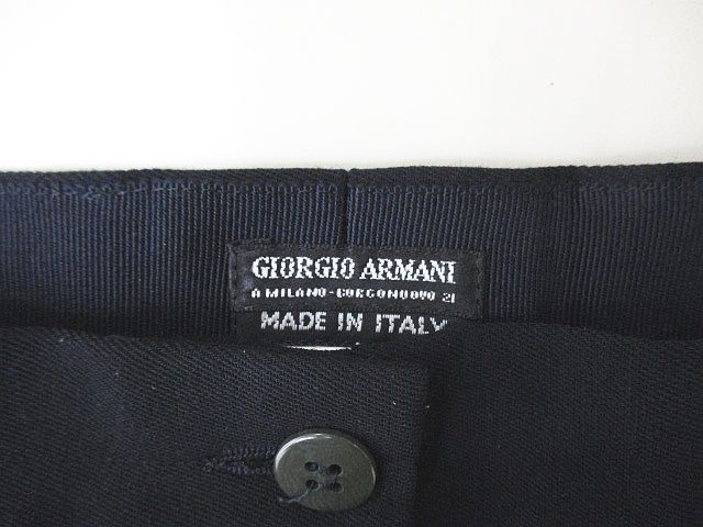 Giorgio Armani 濃紺パンツ ジョルジオアルマーニ イタリア製 スラックスパンツ 濃紺