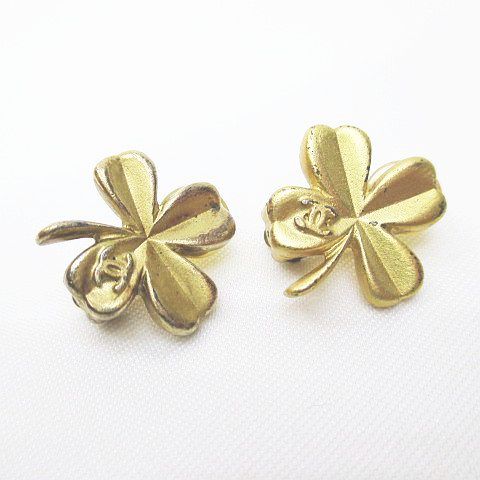 シャネル CHANEL CCマーク 四つ葉 クローバーモチーフ イヤリング  