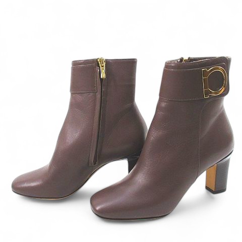 新品未使用 サルヴァトーレフェラガモ アンクルブーツ キラキラ 新品未使用 サルヴァトーレフェラガモ アンクルブーツ キラキラ - メルカリ