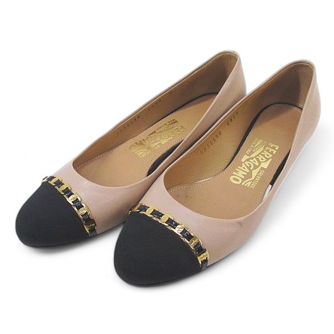 サルヴァトーレフェラガモ Salvatore Ferragamo パンプス ヴァラリボン