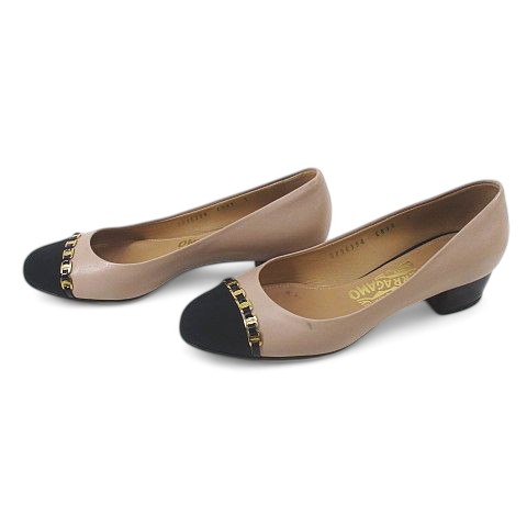 サルヴァトーレフェラガモ Salvatore Ferragamo パンプス ヴァラリボン