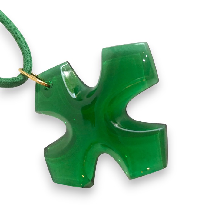 Baccarat バカラ オクシタンクロス ペンダント ネックレス 楽天市場】バカラ ネックレス オクシタン クロス ペンダント レッド