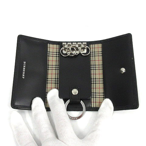 美品 BURBERRY レザー×ノバチェック柄 4連 キーケース ブラック バーバリー BURBERRY キーケース 4連 ノバチェック レザー 黒