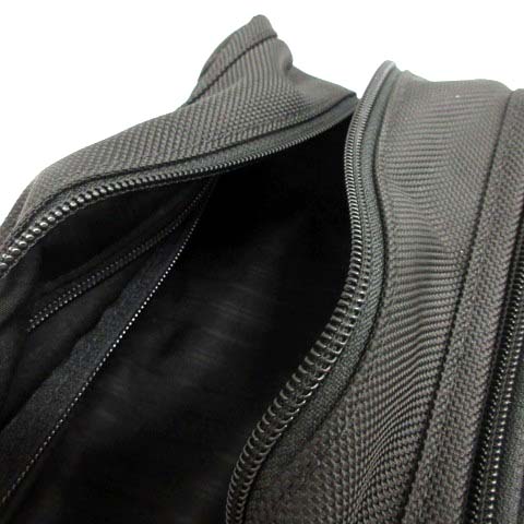 トゥミ TUMI クラッチバッグ トラベル ポーチ アルファコンパクト