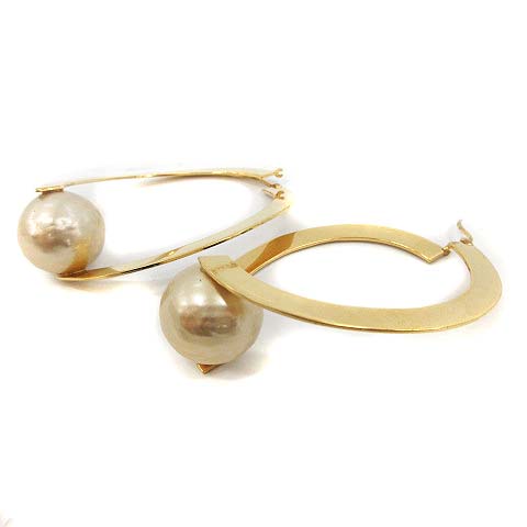 セリーヌ CELINE ピアス アクセサリー パール ゴールド /TJ レディース
