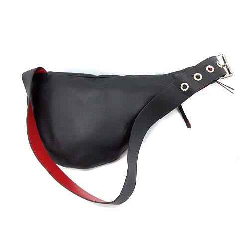 ヴィヴィアンウエストウッド Vivienne Westwood パンク ボディバッグ  