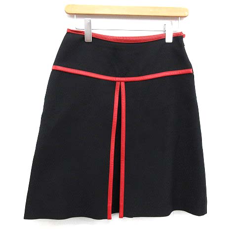 PRADA(プラダ）　ボックスプリーツスカート　黒 良品 PRADA プラダ フレアスカート プリーツスカート　ボックスプリーツ 光沢　ハリ感　シルクコットン　イタリア製 レディース