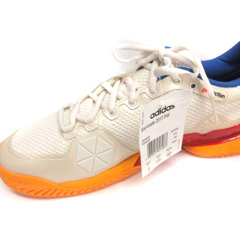 テニス　アディダスbarricade2017 ファレルウィリアムスコラボ アディダス×ファレル・ウィリアムスのテニスウェア、70年代のテニス