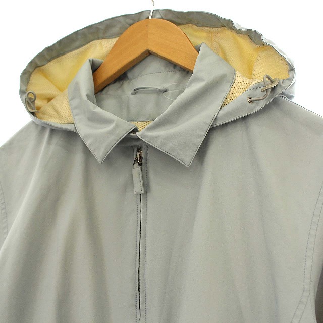 PRADA sport ゴアテックス　マウンテンパーカー SGV85 水色 PRADA sport ゴアテックスマウンテンパーカー SGV85 水色